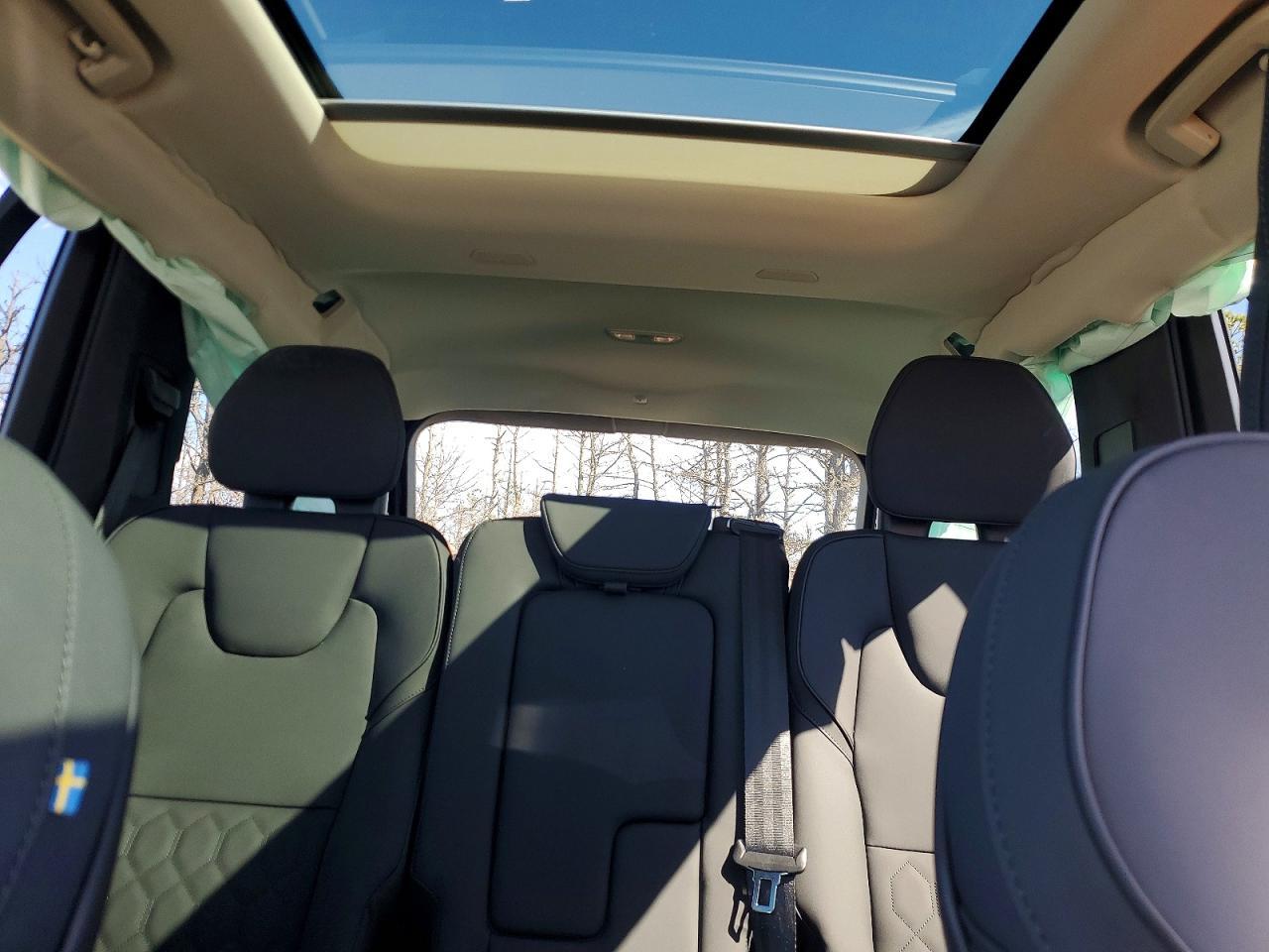 2026 VOLVO XC90