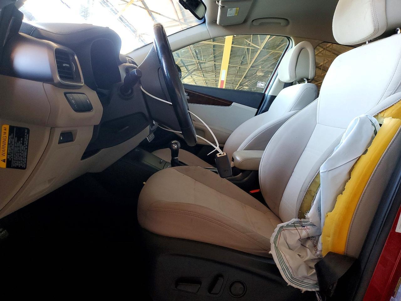 2016 KIA SORENTO