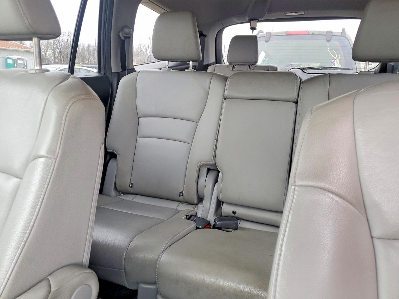 2016 HONDA PILOT