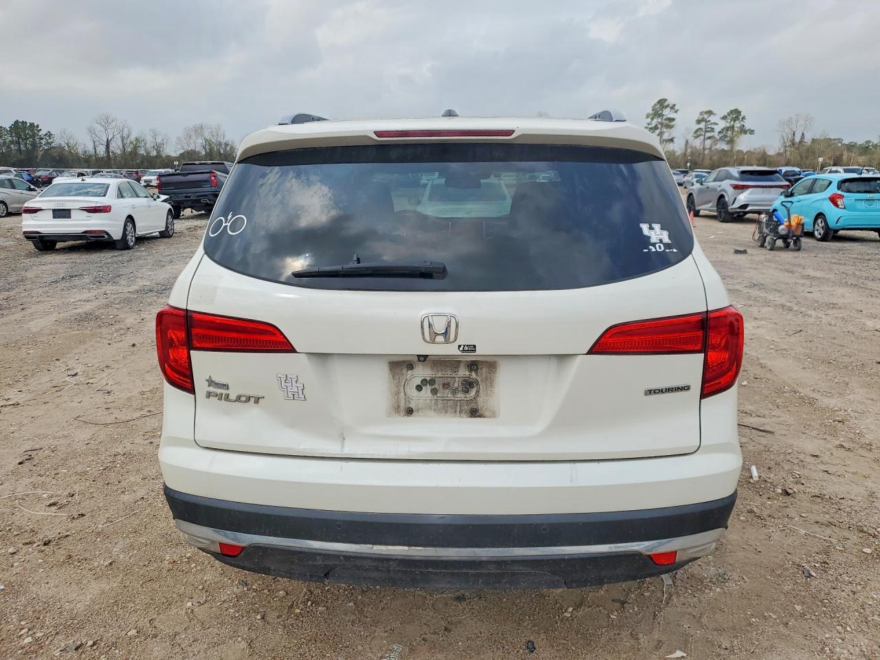 2016 HONDA PILOT
