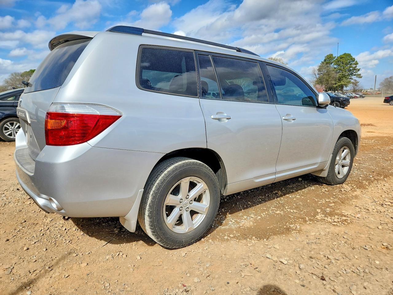 2009 TOYOTA HIGHLANDER