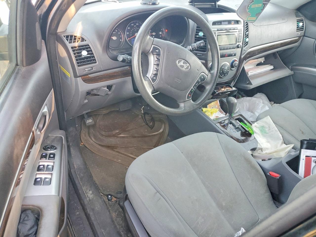 2012 HYUNDAI SANTA FE