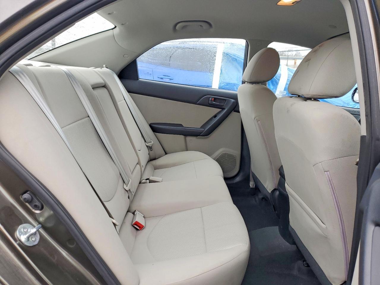 2010 KIA FORTE