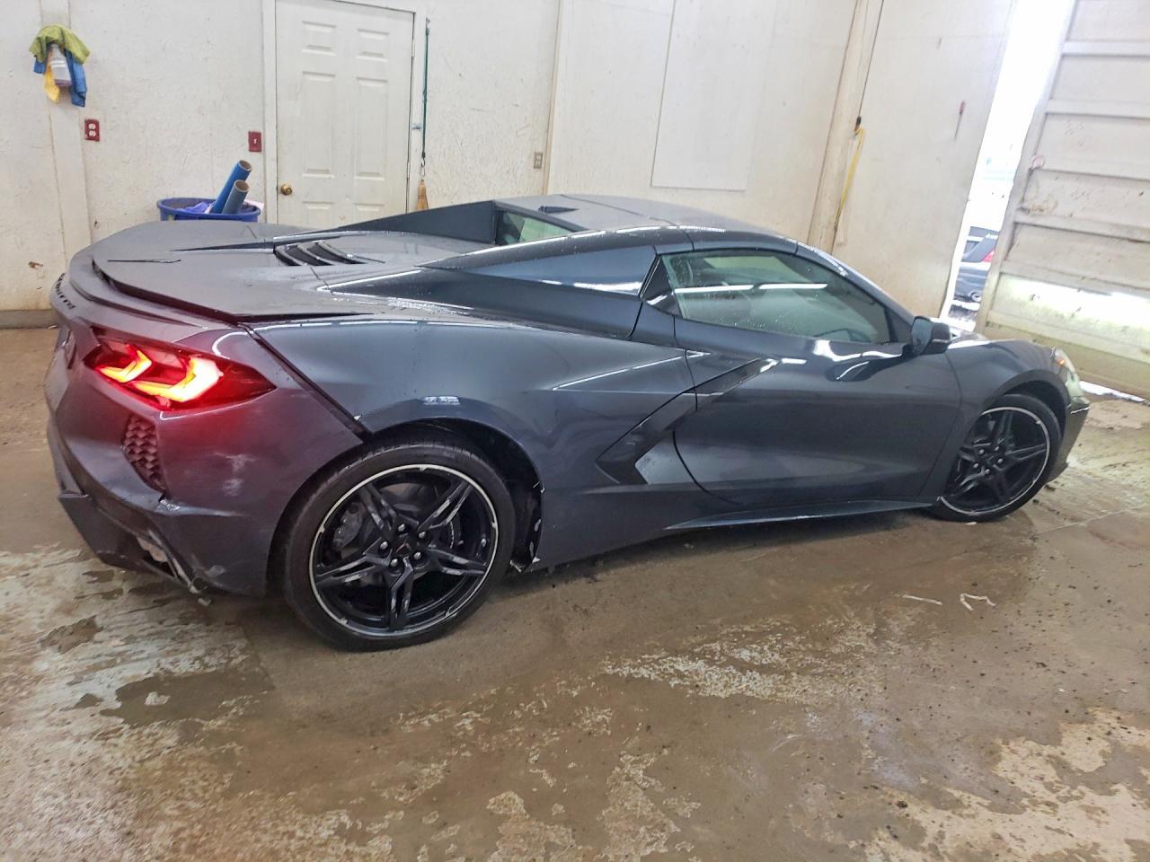 2021 CHEVROLET Corvette Stingray