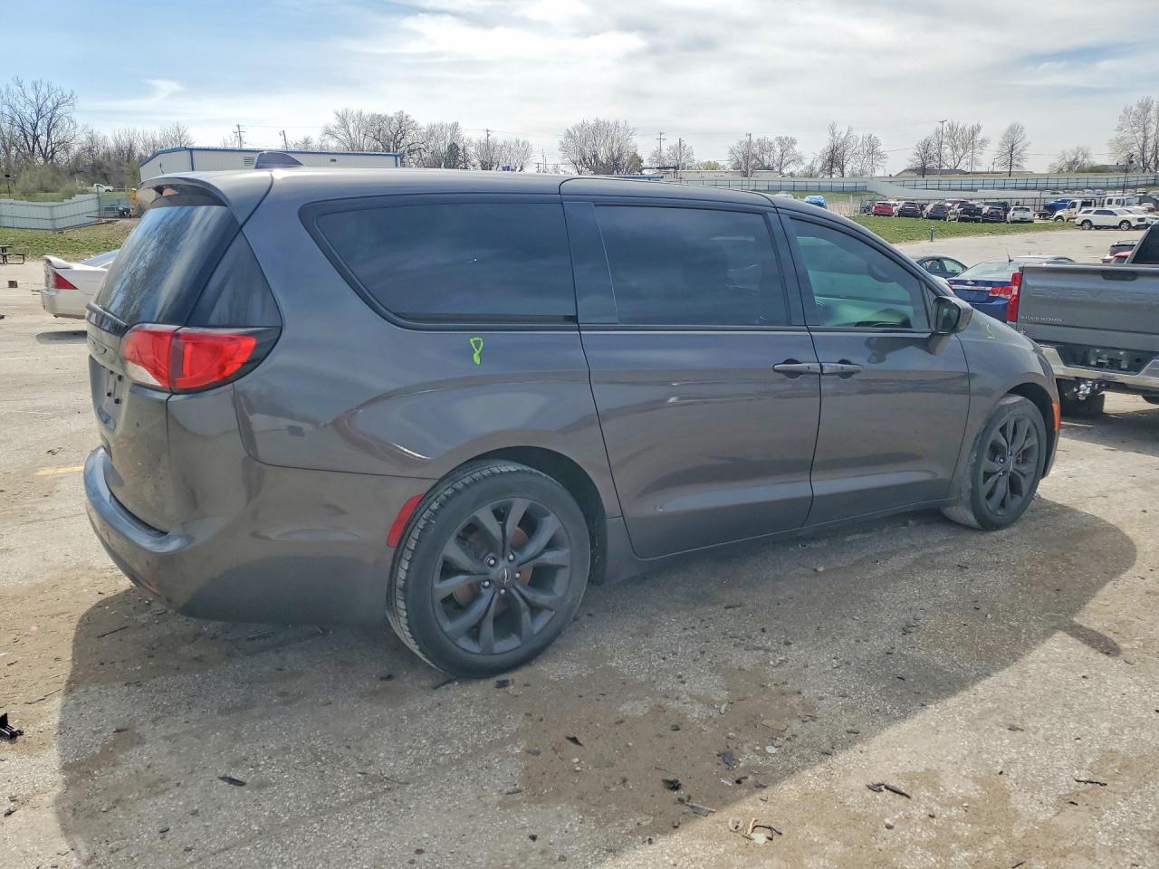 2019 CHRYSLER Pacifica