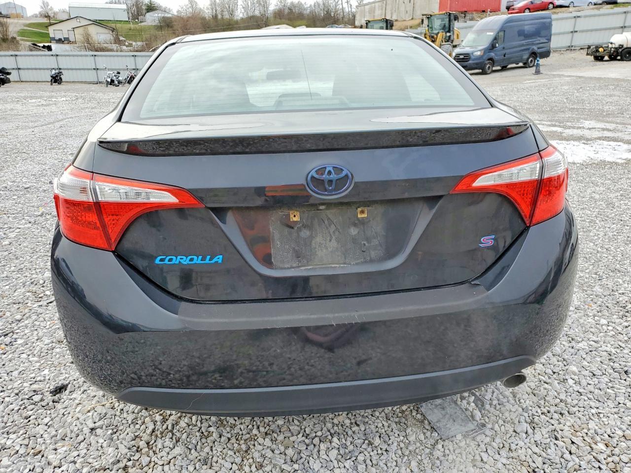 2015 TOYOTA COROLLA
