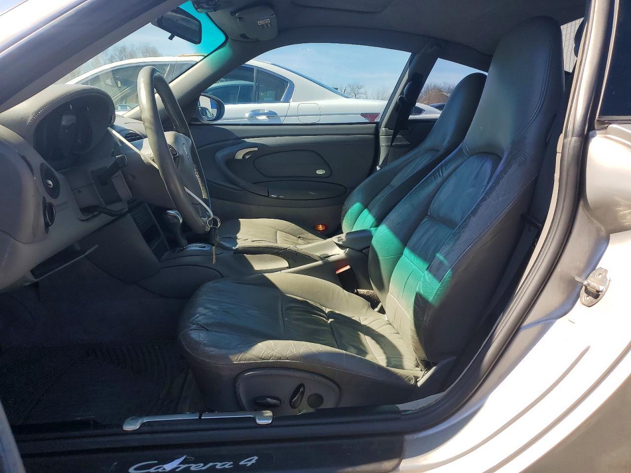 2000 PORSCHE 911