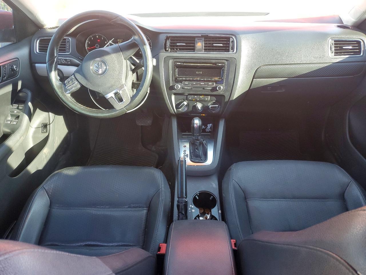 2013 VOLKSWAGEN JETTA