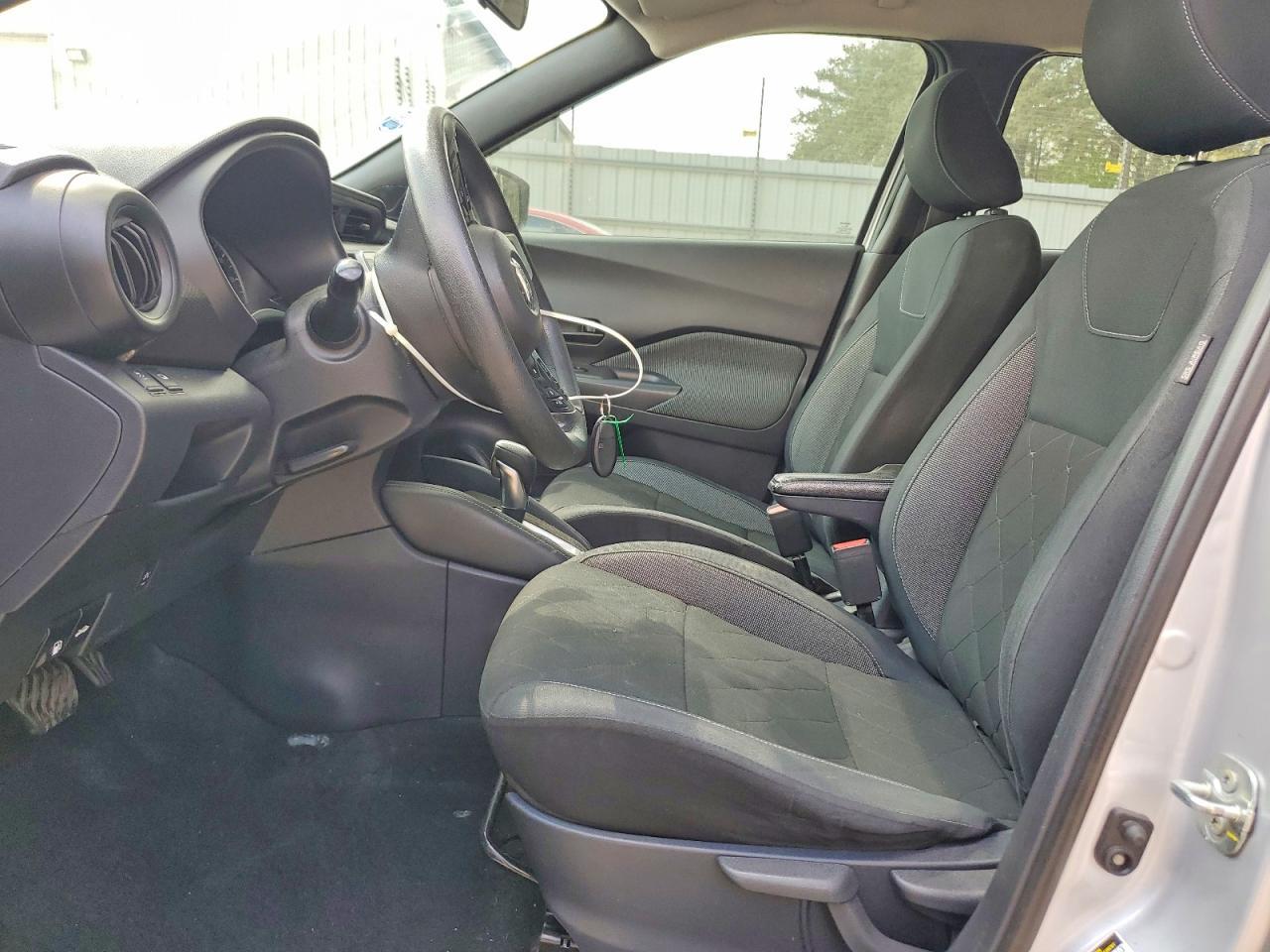 2019 NISSAN KICKS