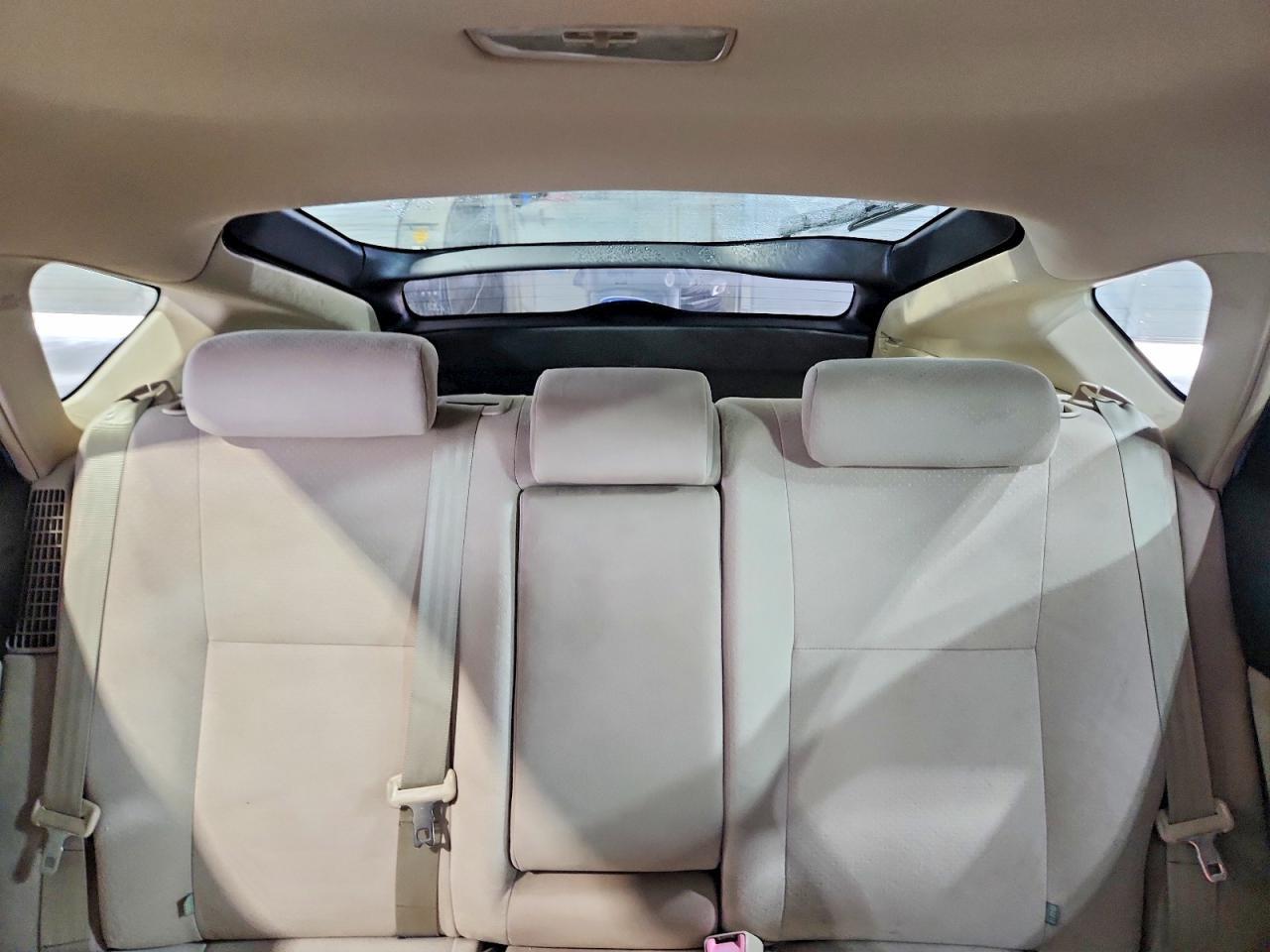 2004 TOYOTA PRIUS