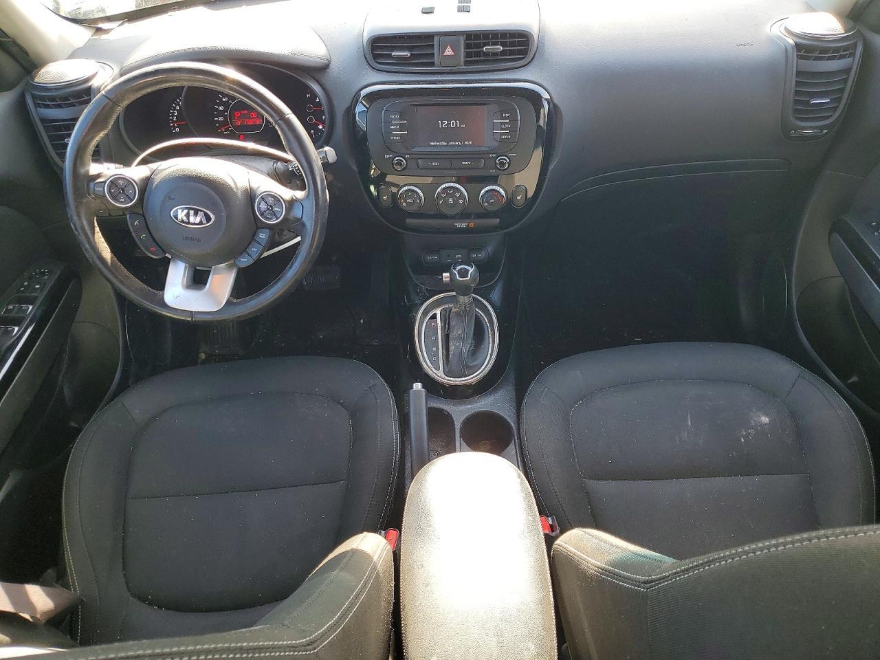 2017 KIA SOUL