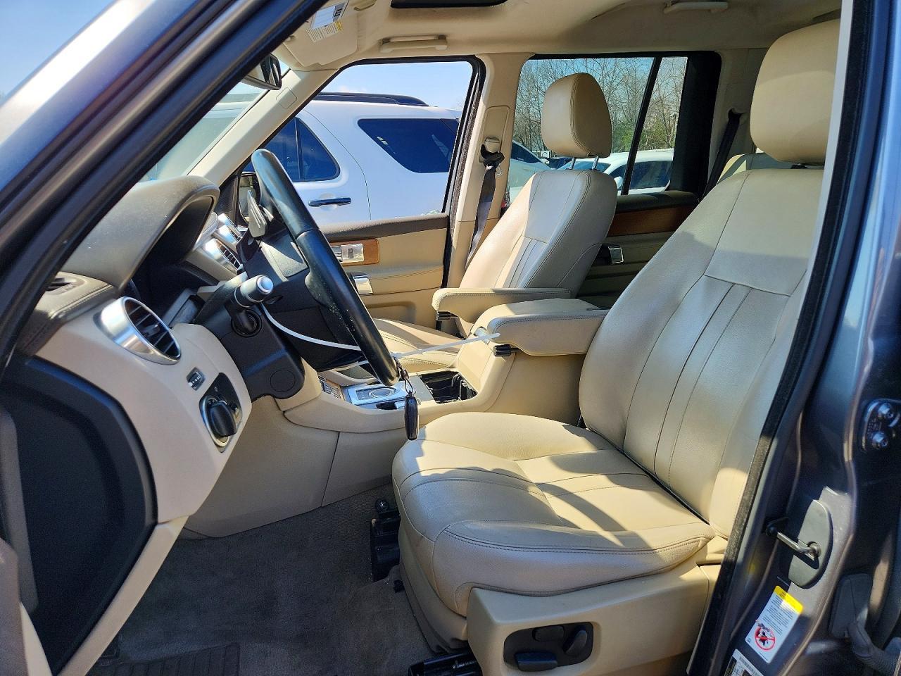 2016 LAND ROVER LR4