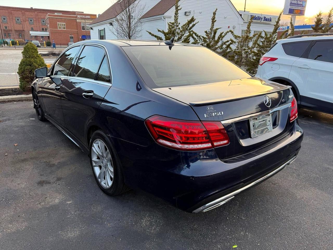 2014 MERCEDES-BENZ E-Class