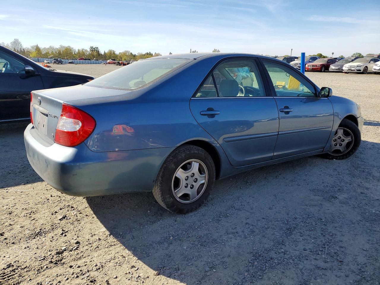 2002 TOYOTA CAMRY