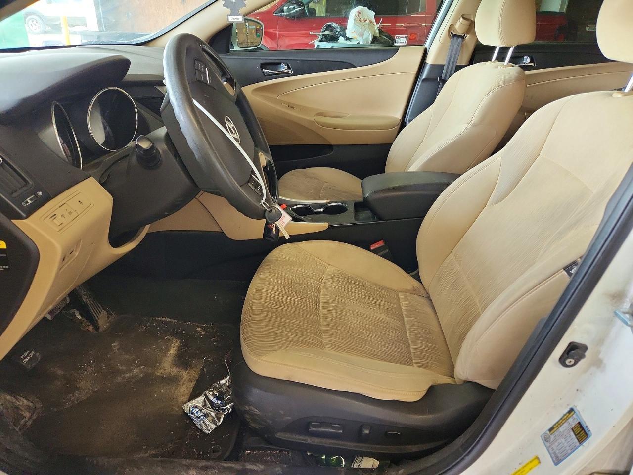 2012 HYUNDAI SONATA
