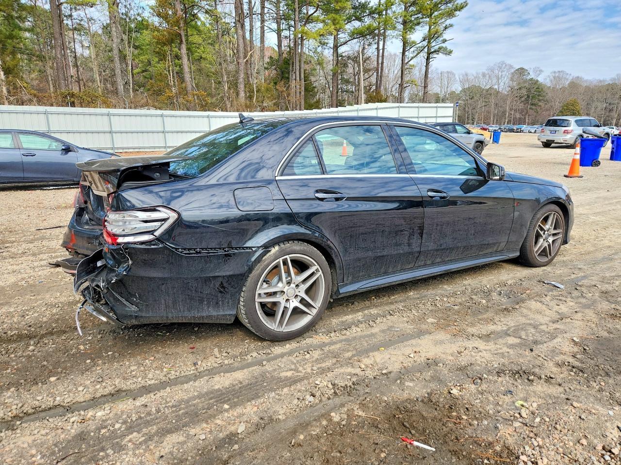 2015 MERCEDES-BENZ E-Class