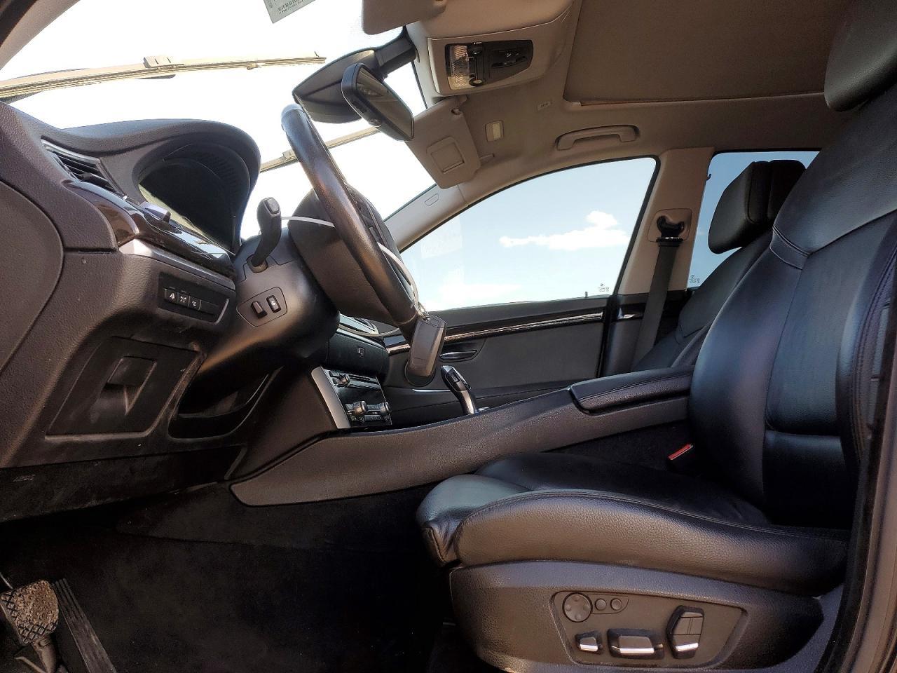 2011 BMW 5 series
