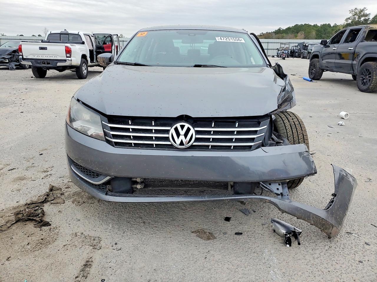 2015 VOLKSWAGEN Passat
