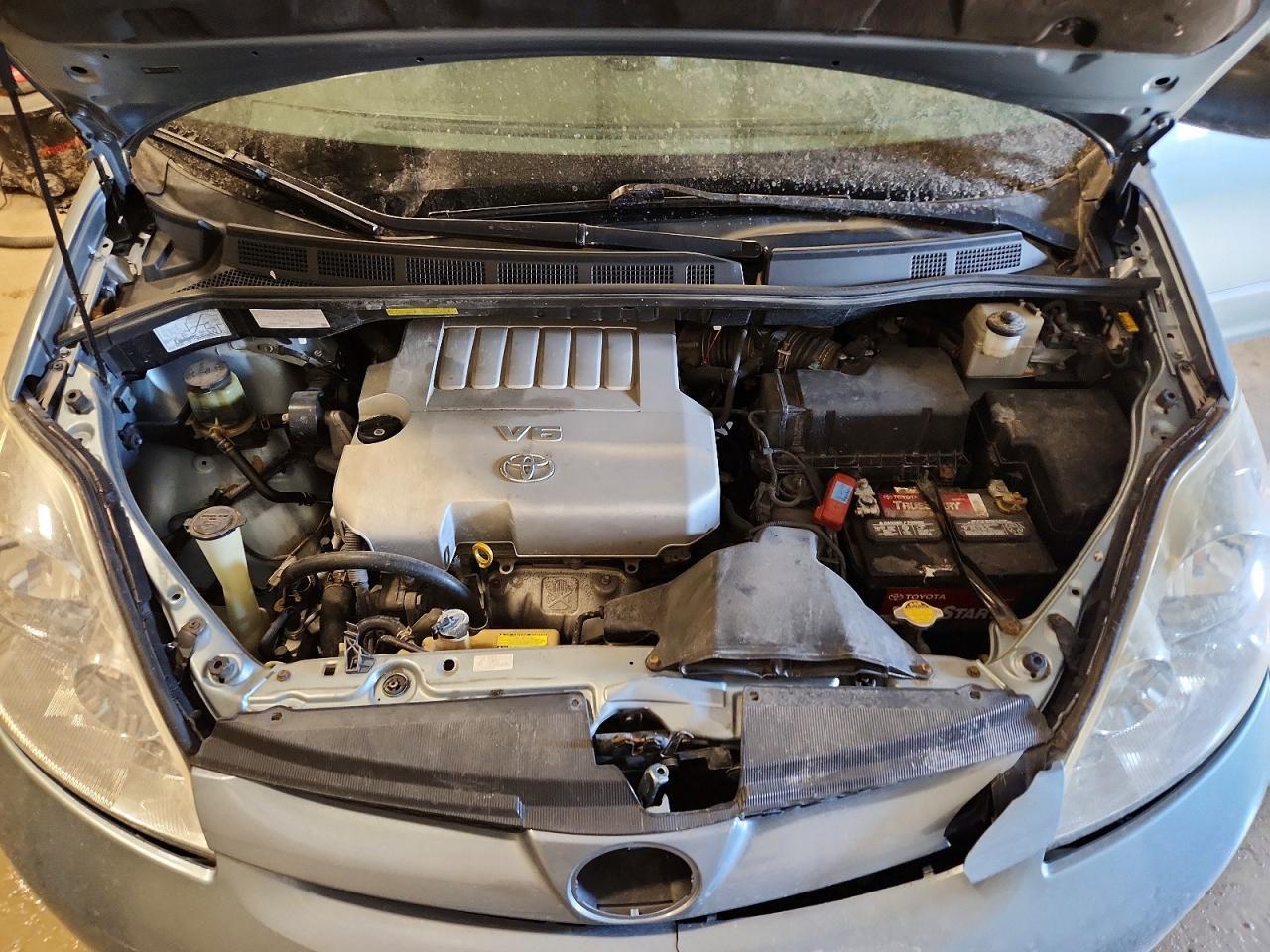 2007 TOYOTA SIENNA