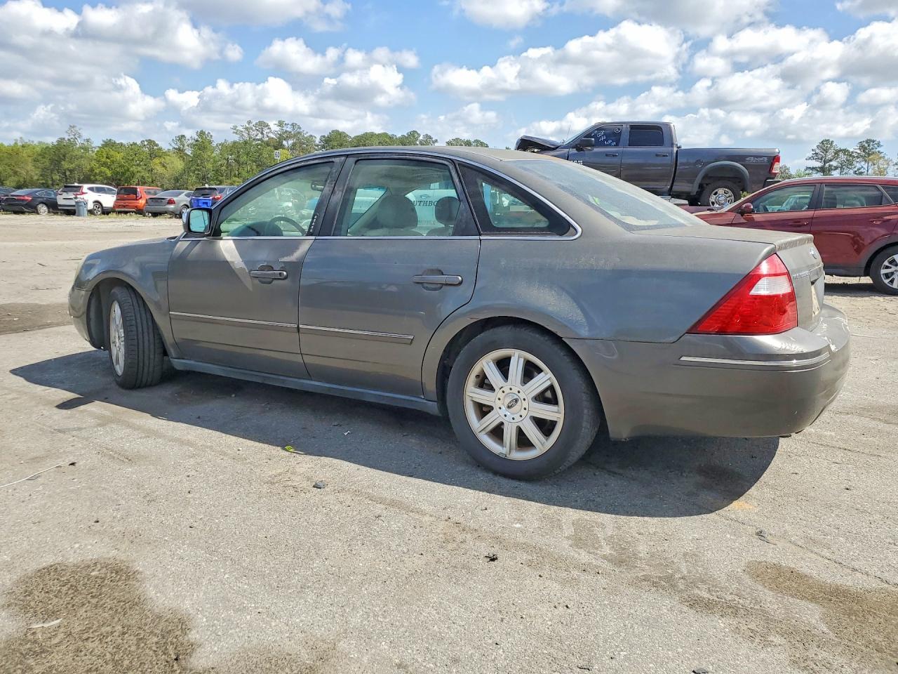 2005 FORD Five Hundred