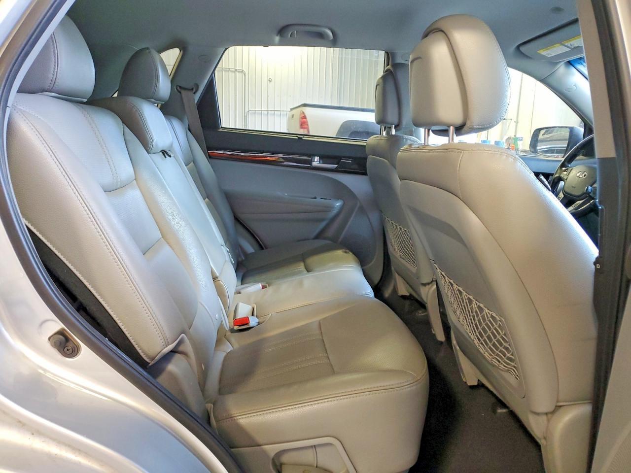 2014 KIA SORENTO