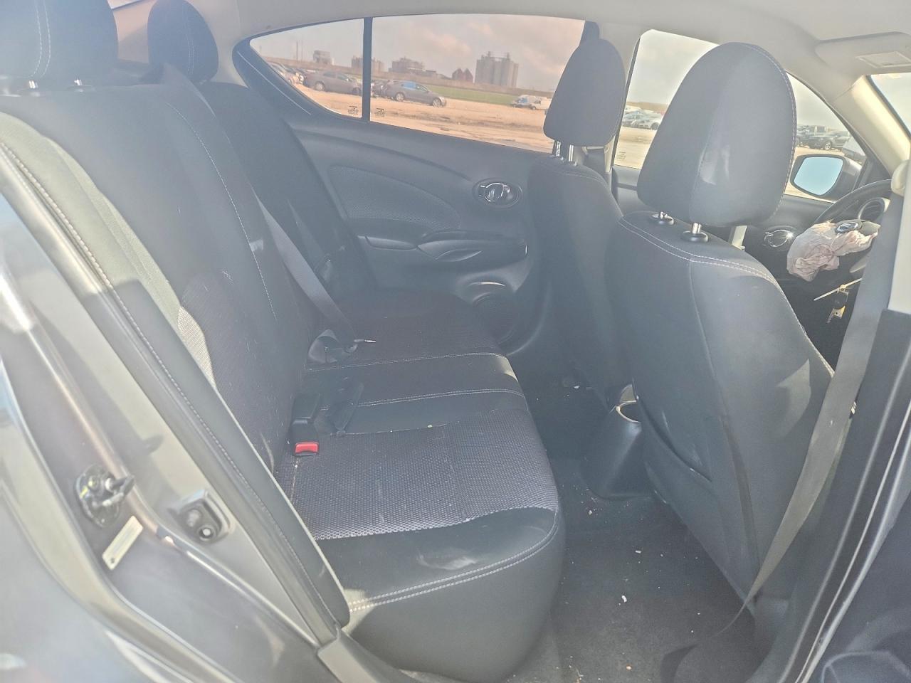 2018 NISSAN VERSA