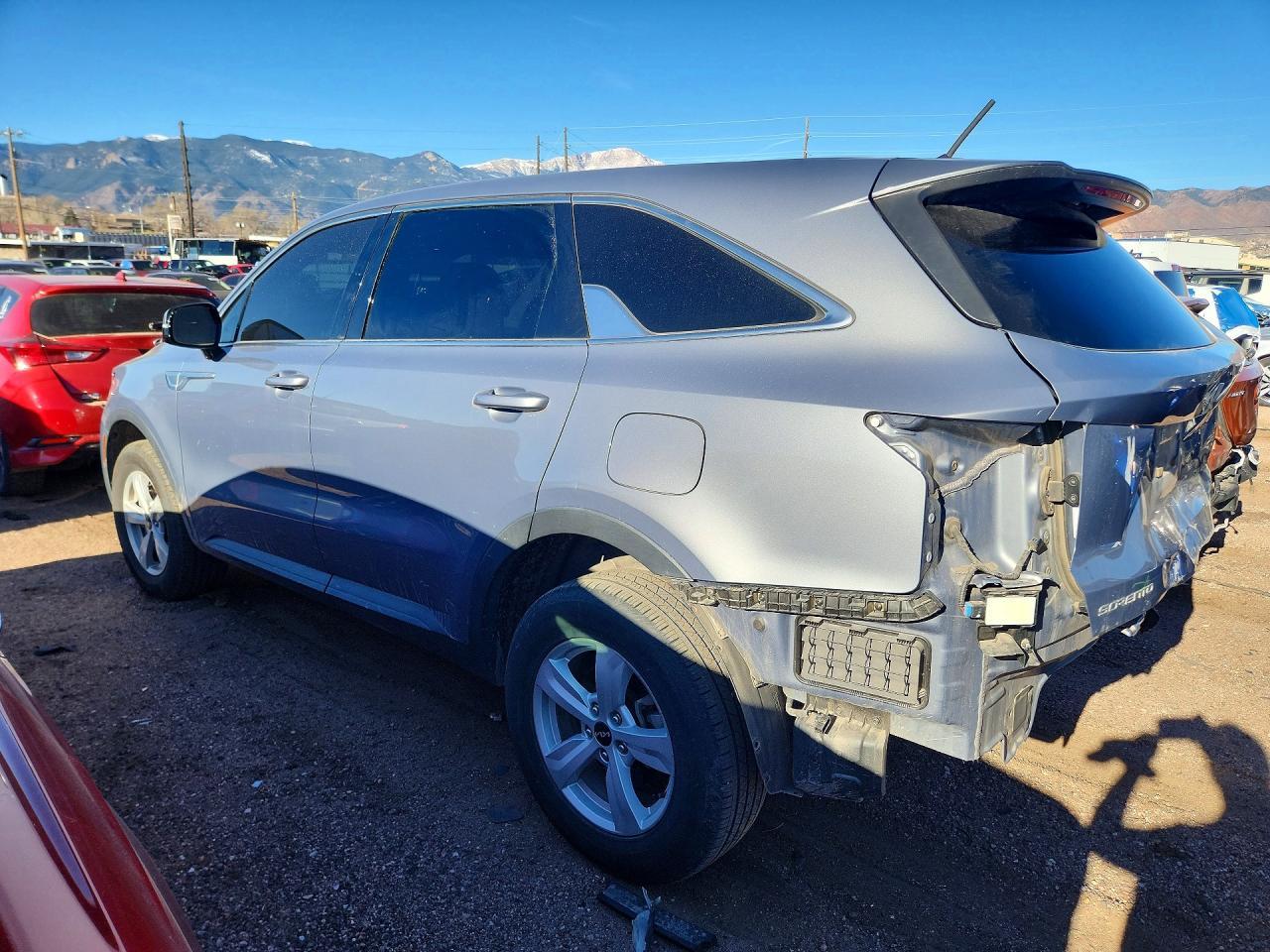 2023 KIA SORENTO