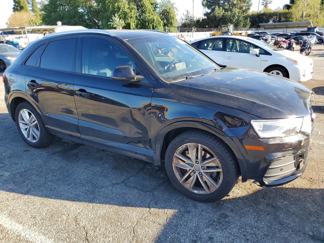 2017 AUDI Q3