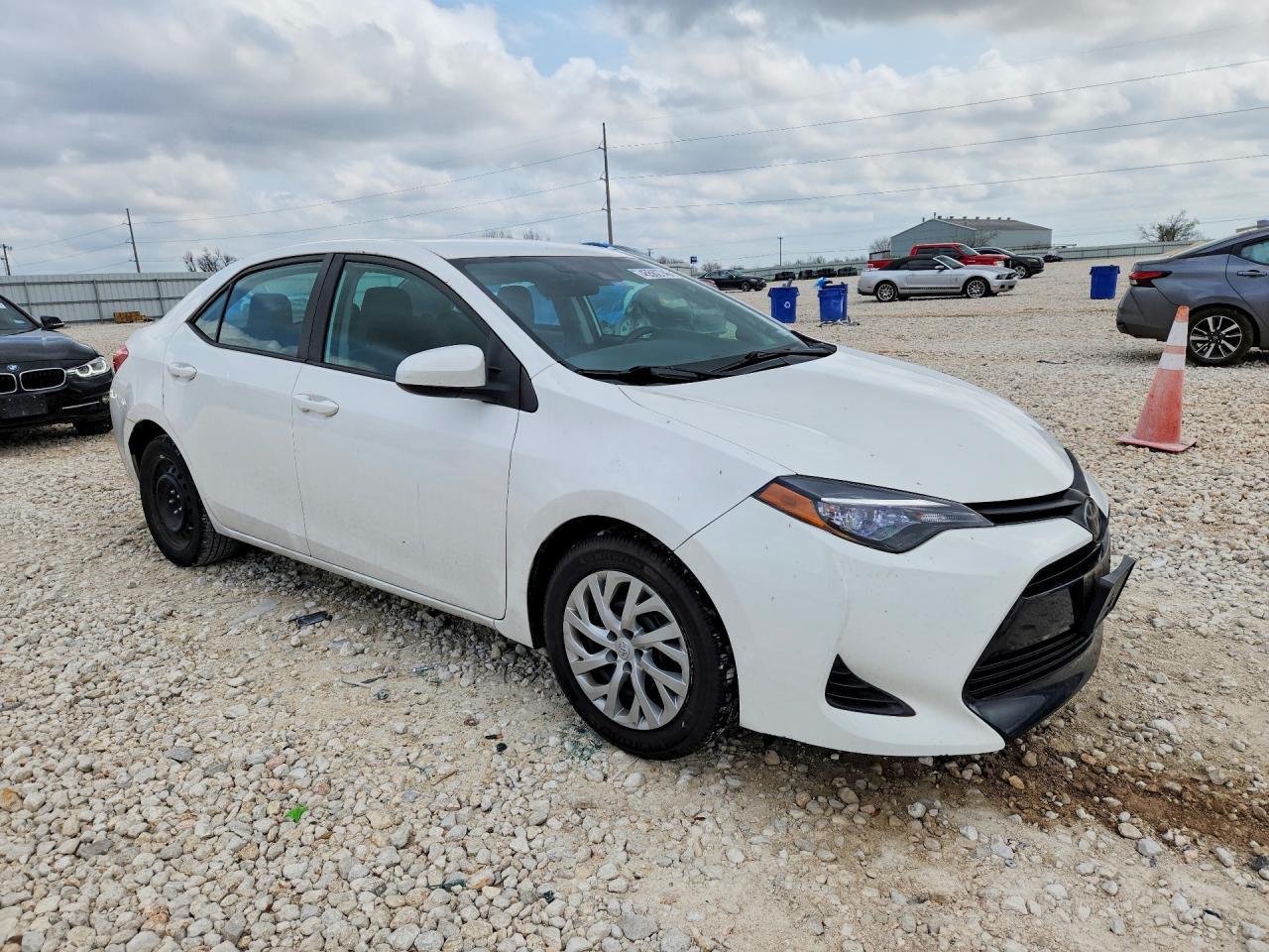 2019 TOYOTA COROLLA