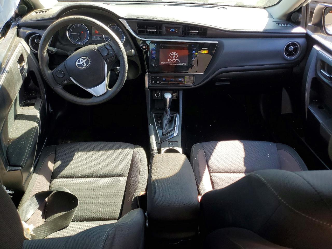 2017 TOYOTA COROLLA