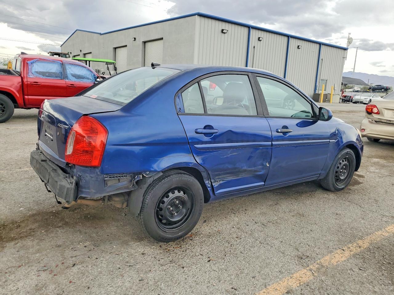 2010 HYUNDAI ACCENT