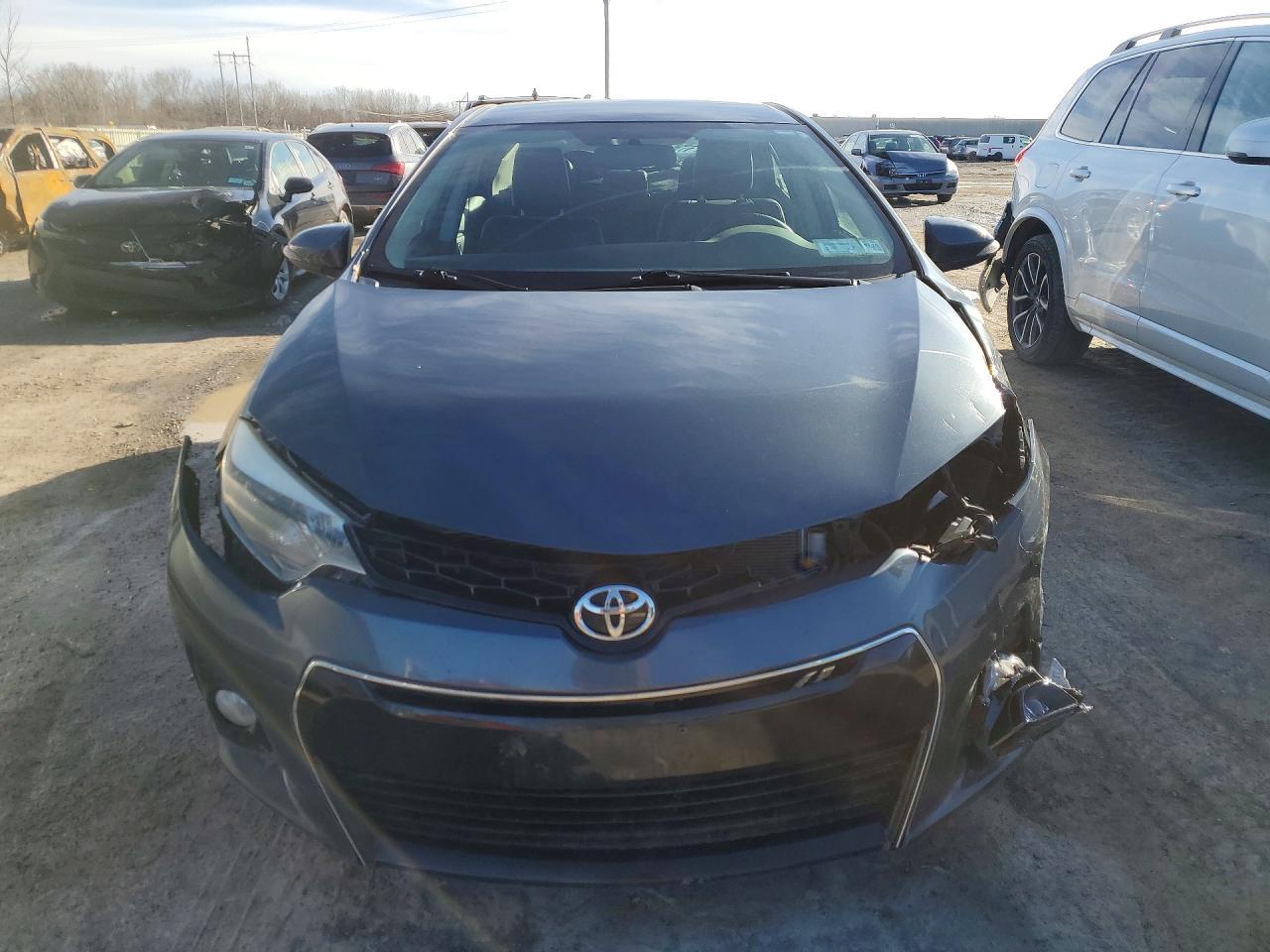 2016 TOYOTA COROLLA