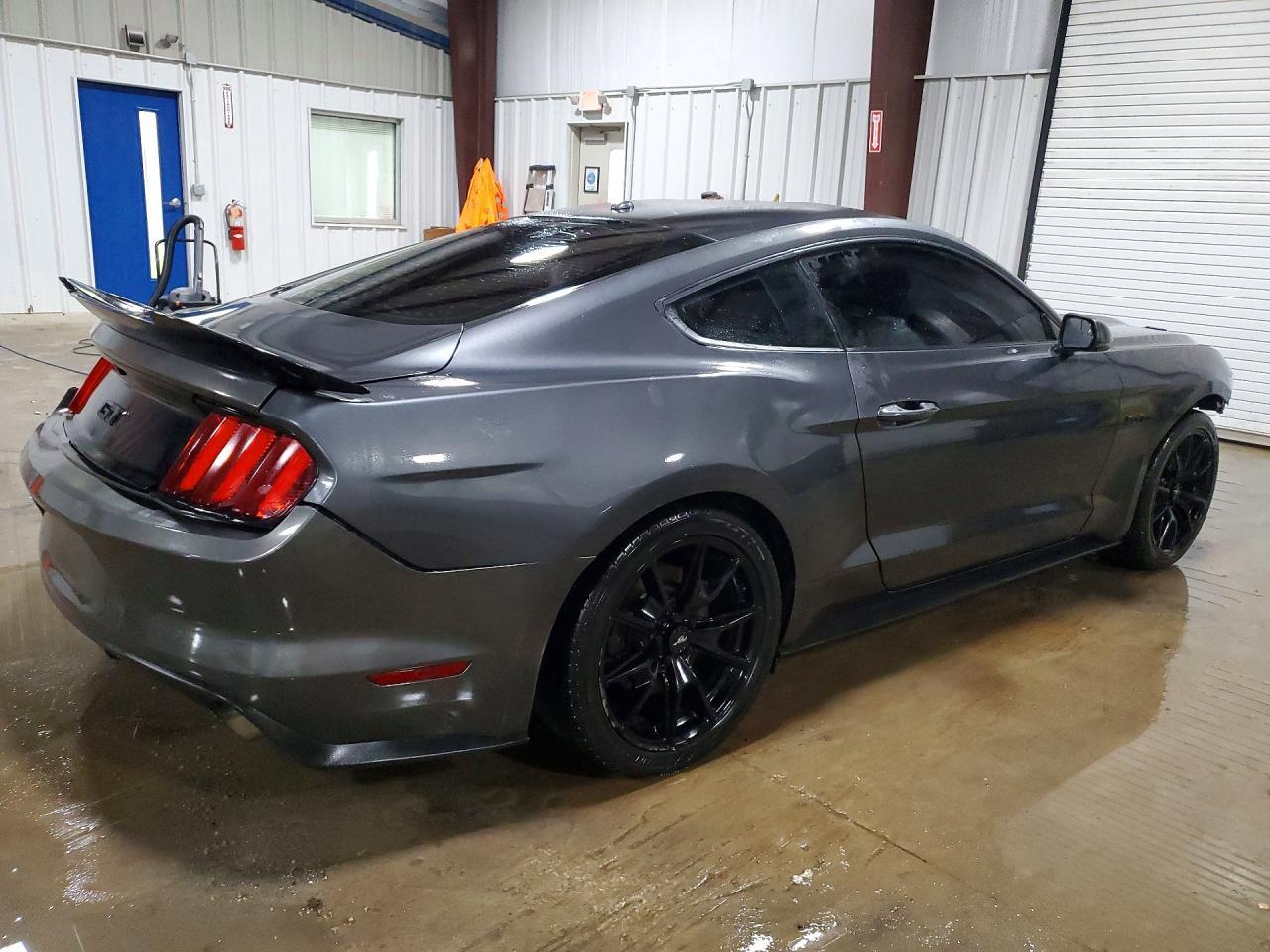 2017 FORD MUSTANG