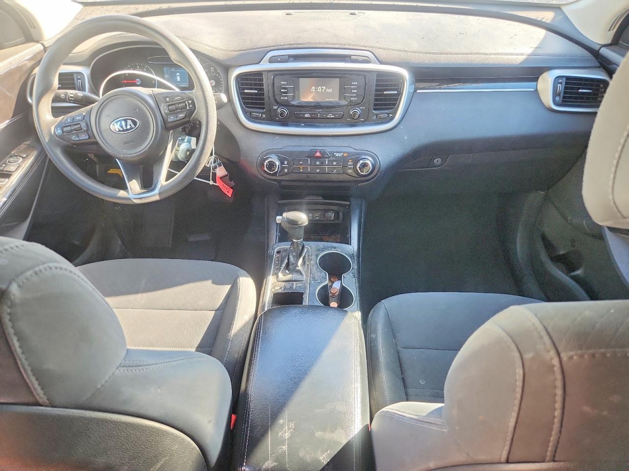 2017 KIA SORENTO