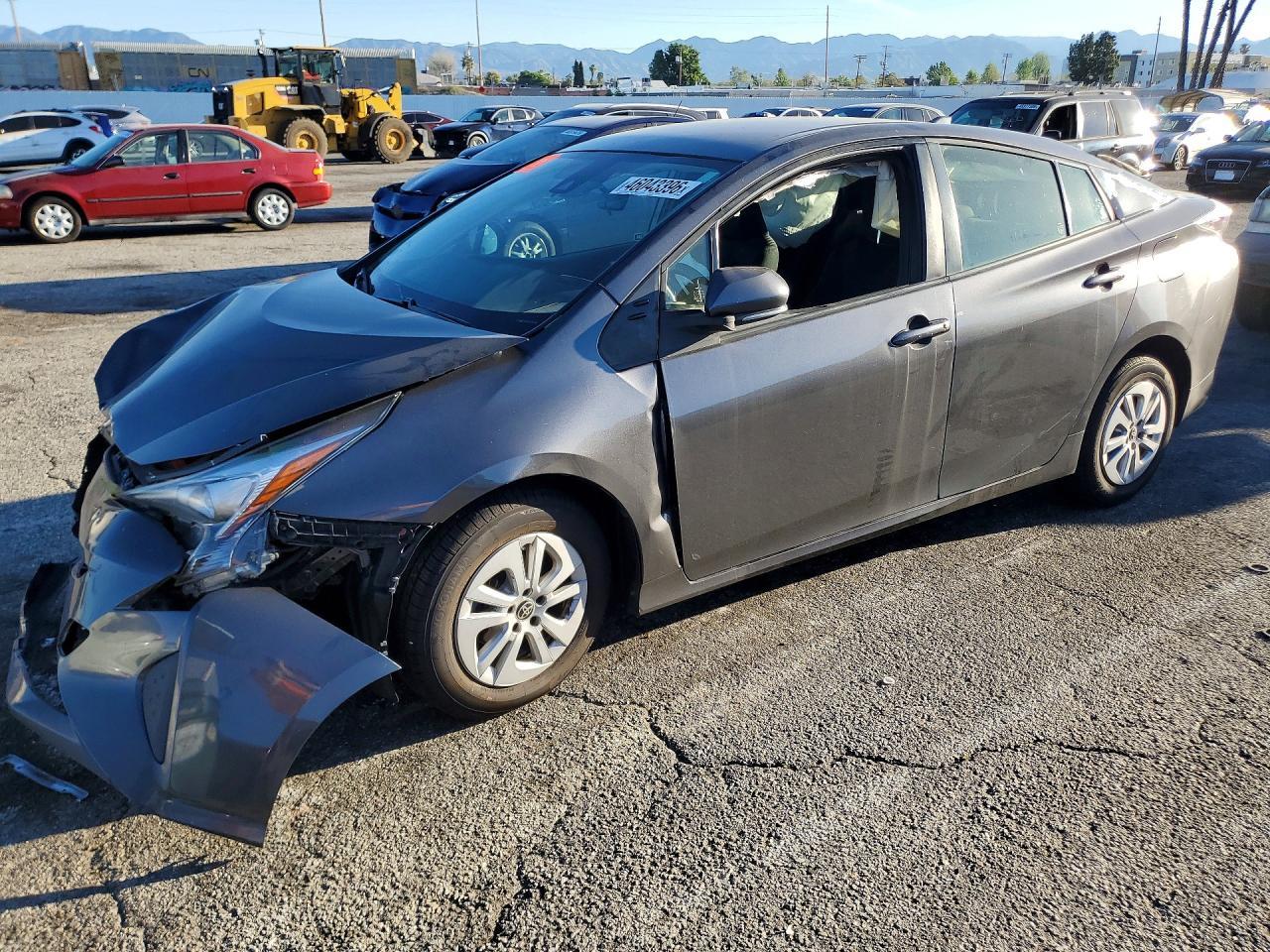 2017 TOYOTA PRIUS