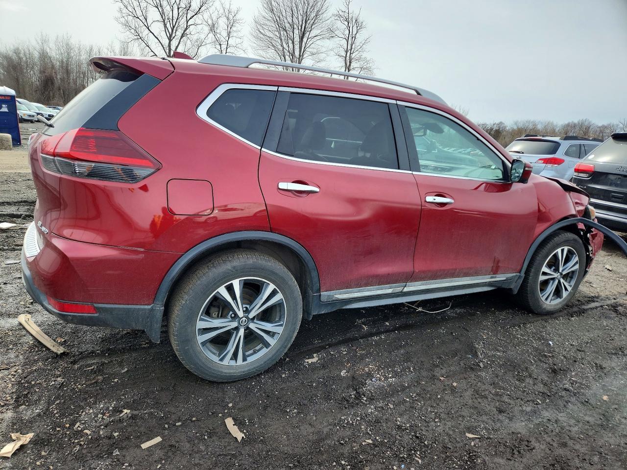 2018 NISSAN ROGUE