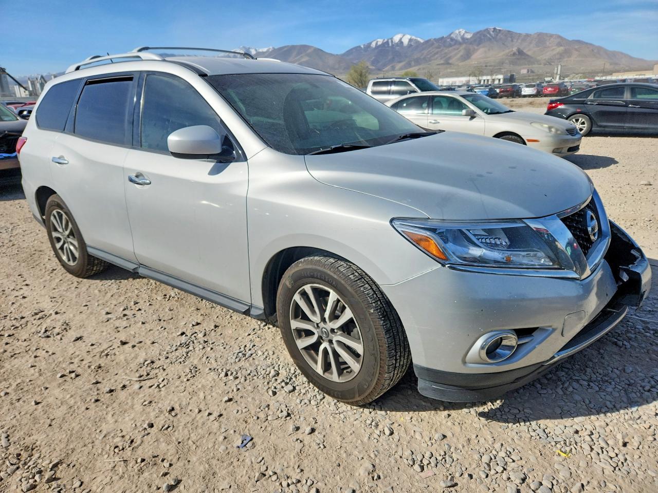 2015 NISSAN PATHFINDER