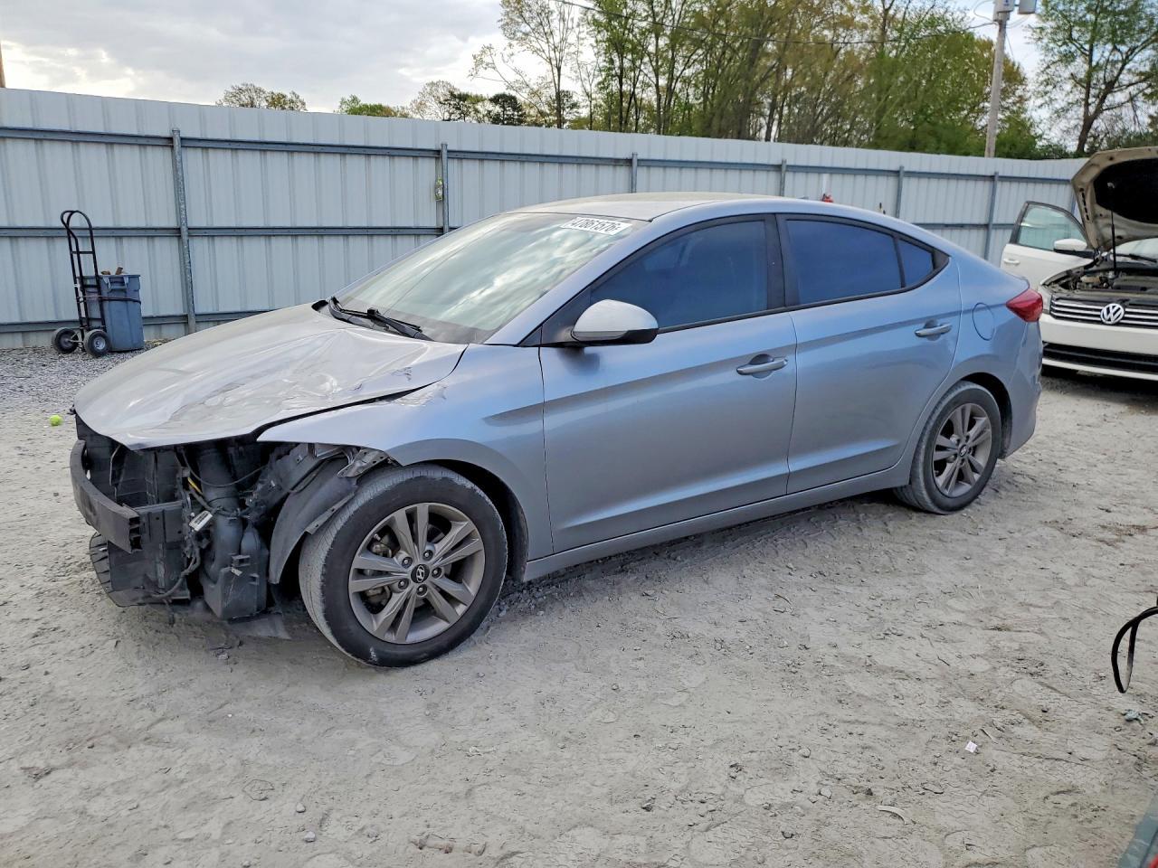2017 HYUNDAI ELANTRA