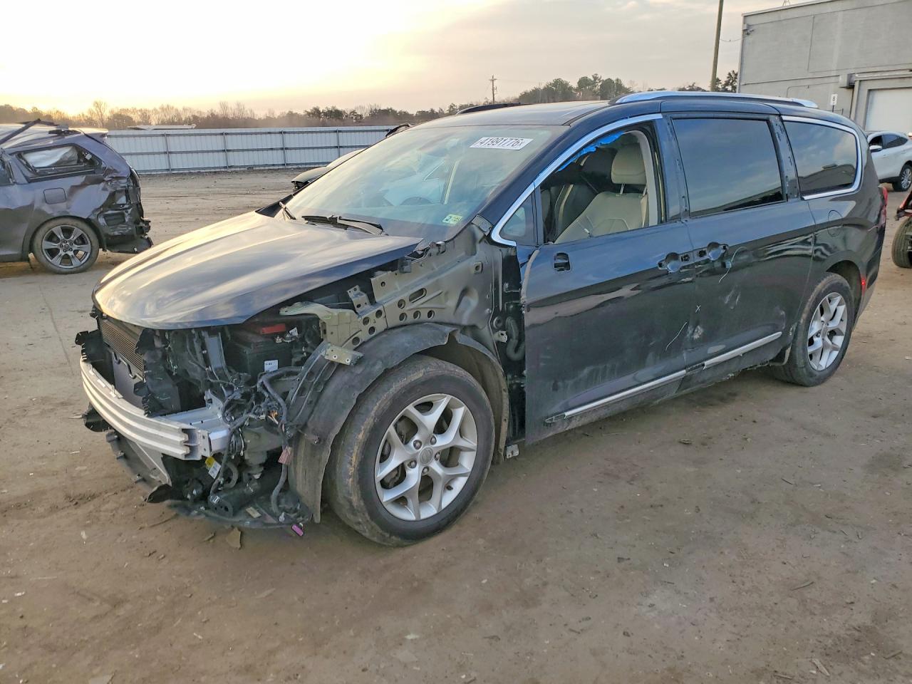 2020 CHRYSLER Pacifica