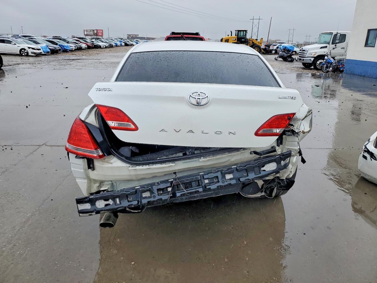 2006 TOYOTA Avalon