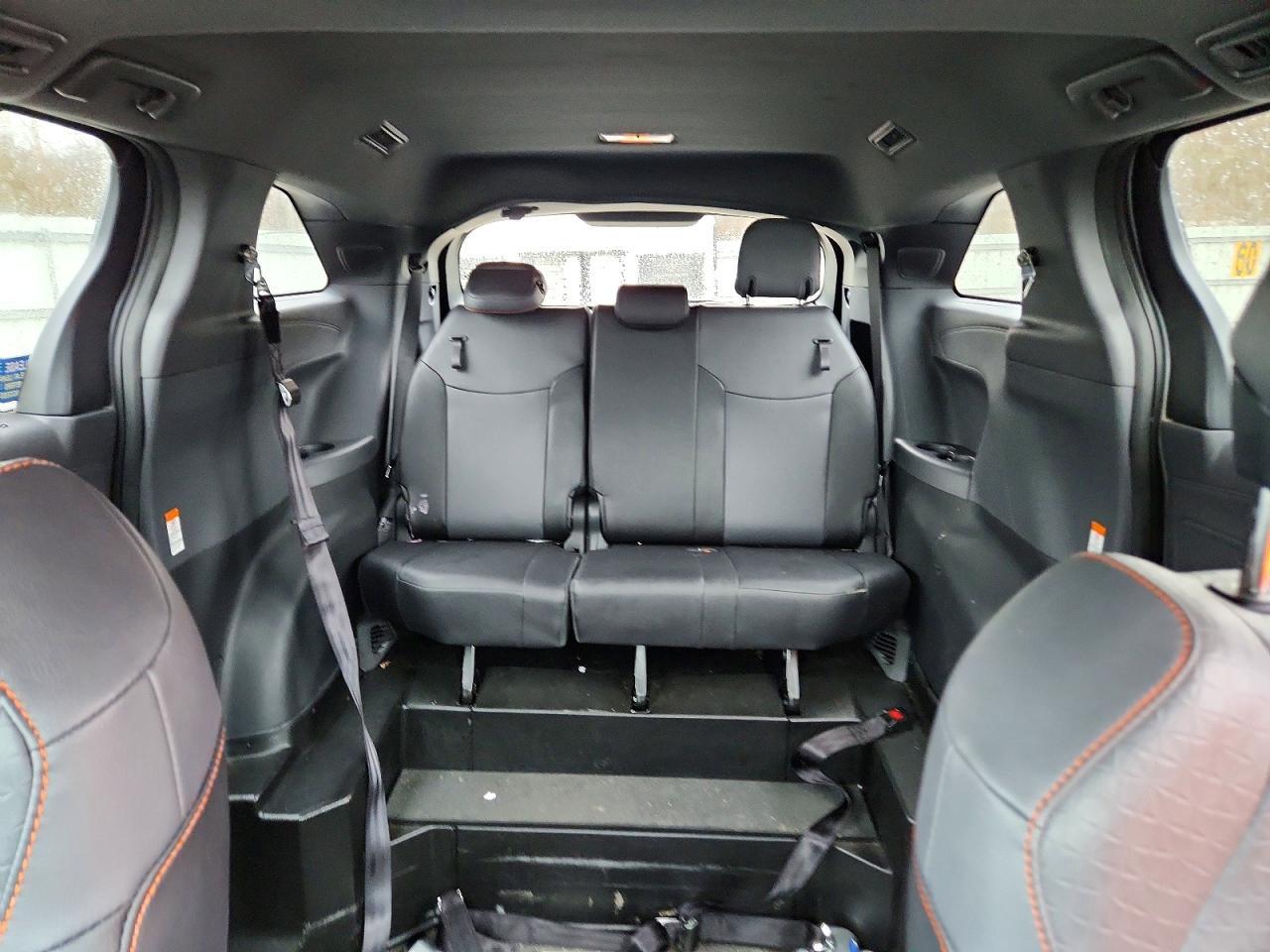 2024 TOYOTA SIENNA