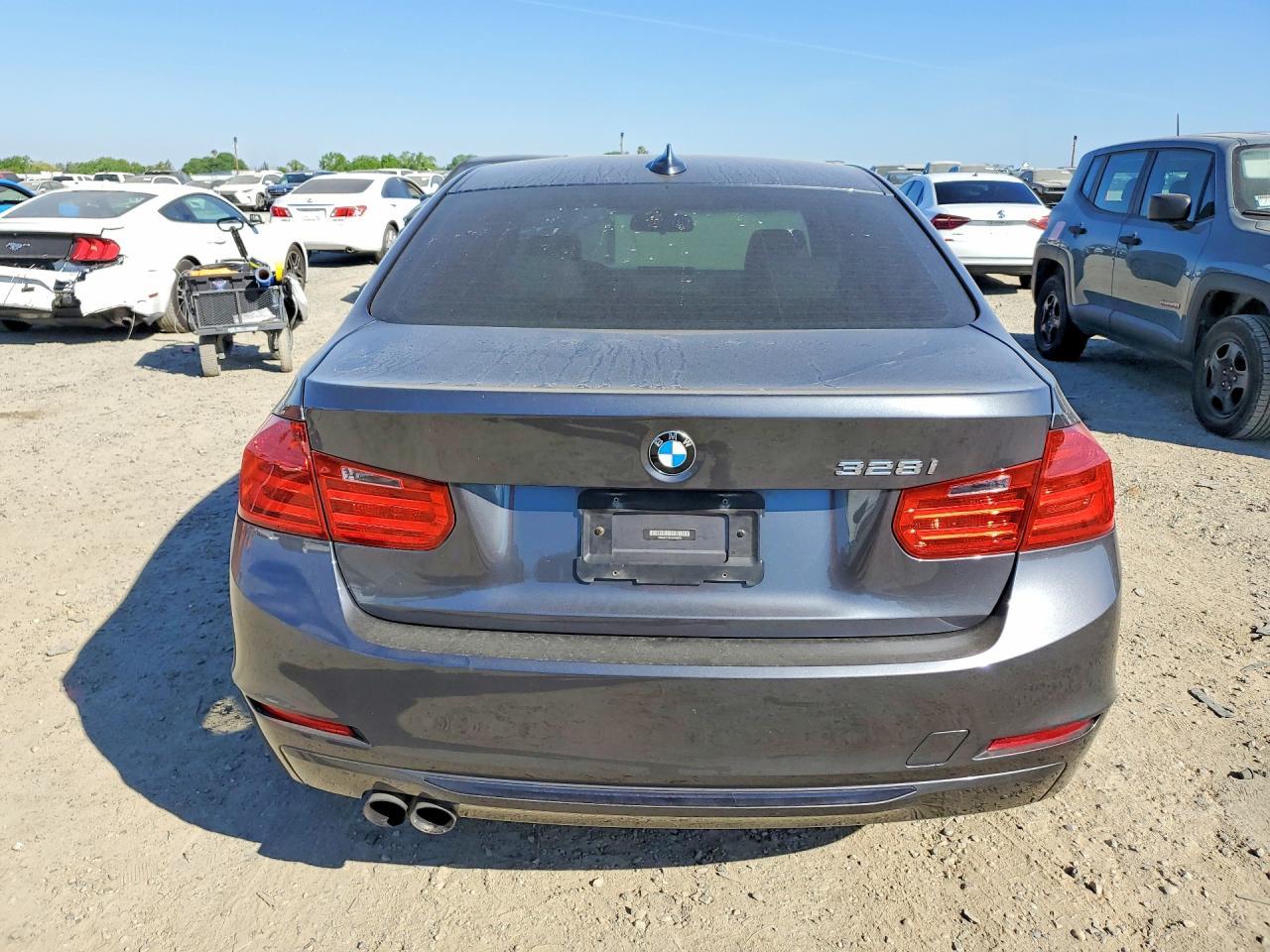 2013 BMW 3 SERIES