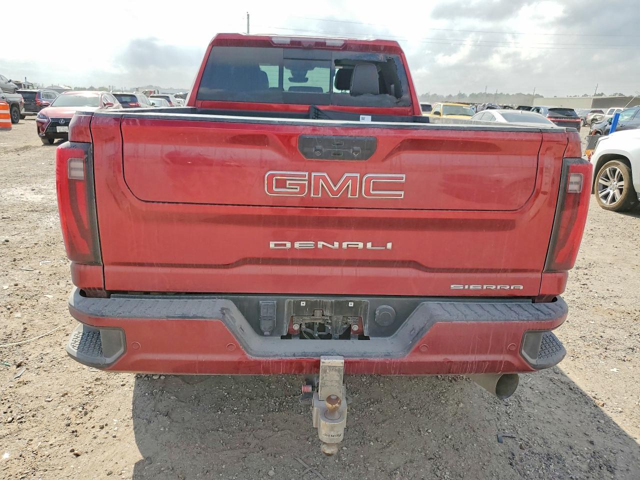 2024 GMC Sierra