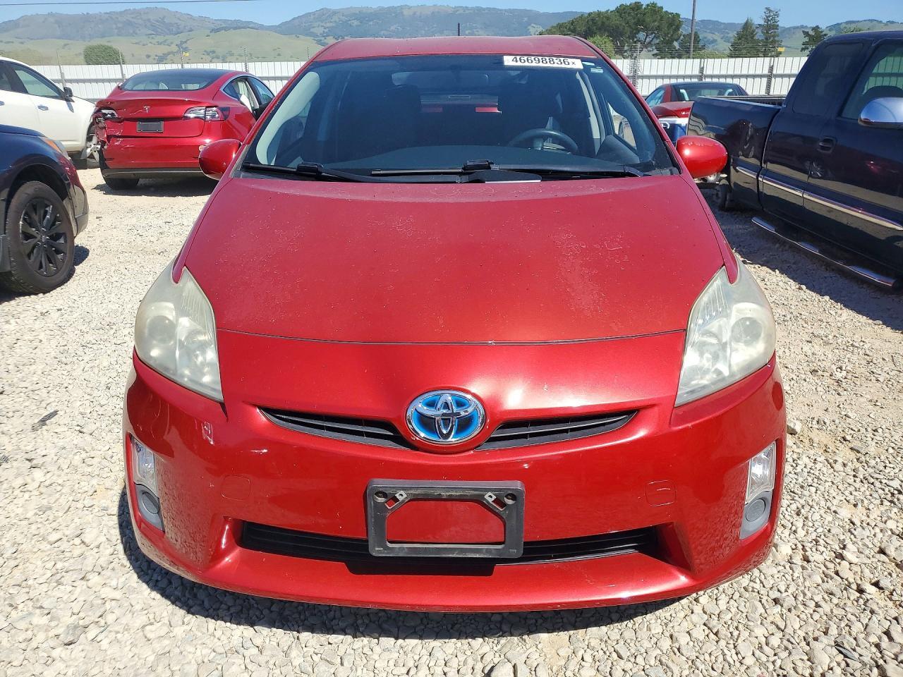 2011 TOYOTA PRIUS