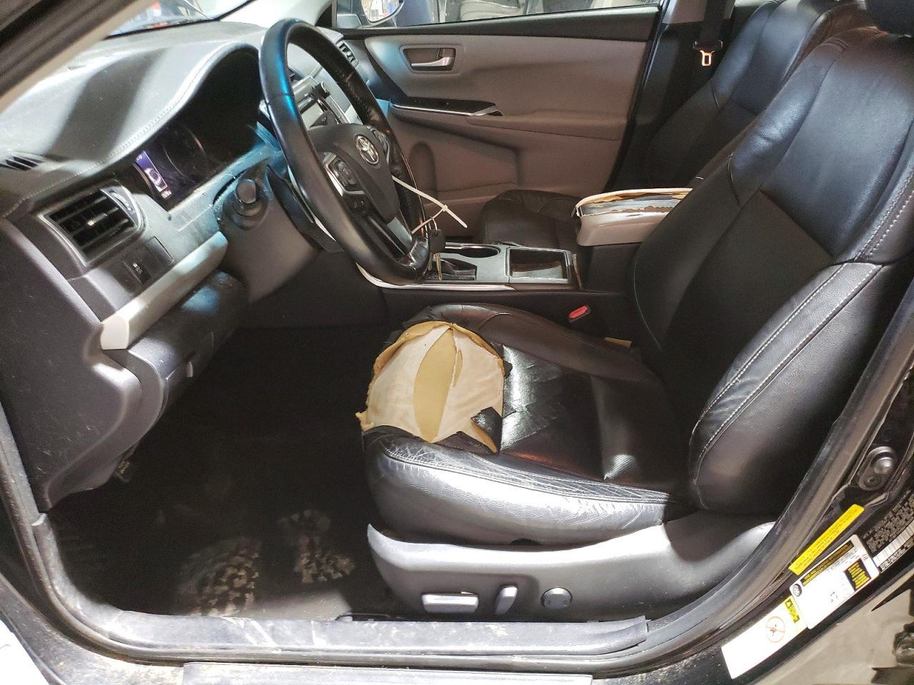 2016 TOYOTA CAMRY