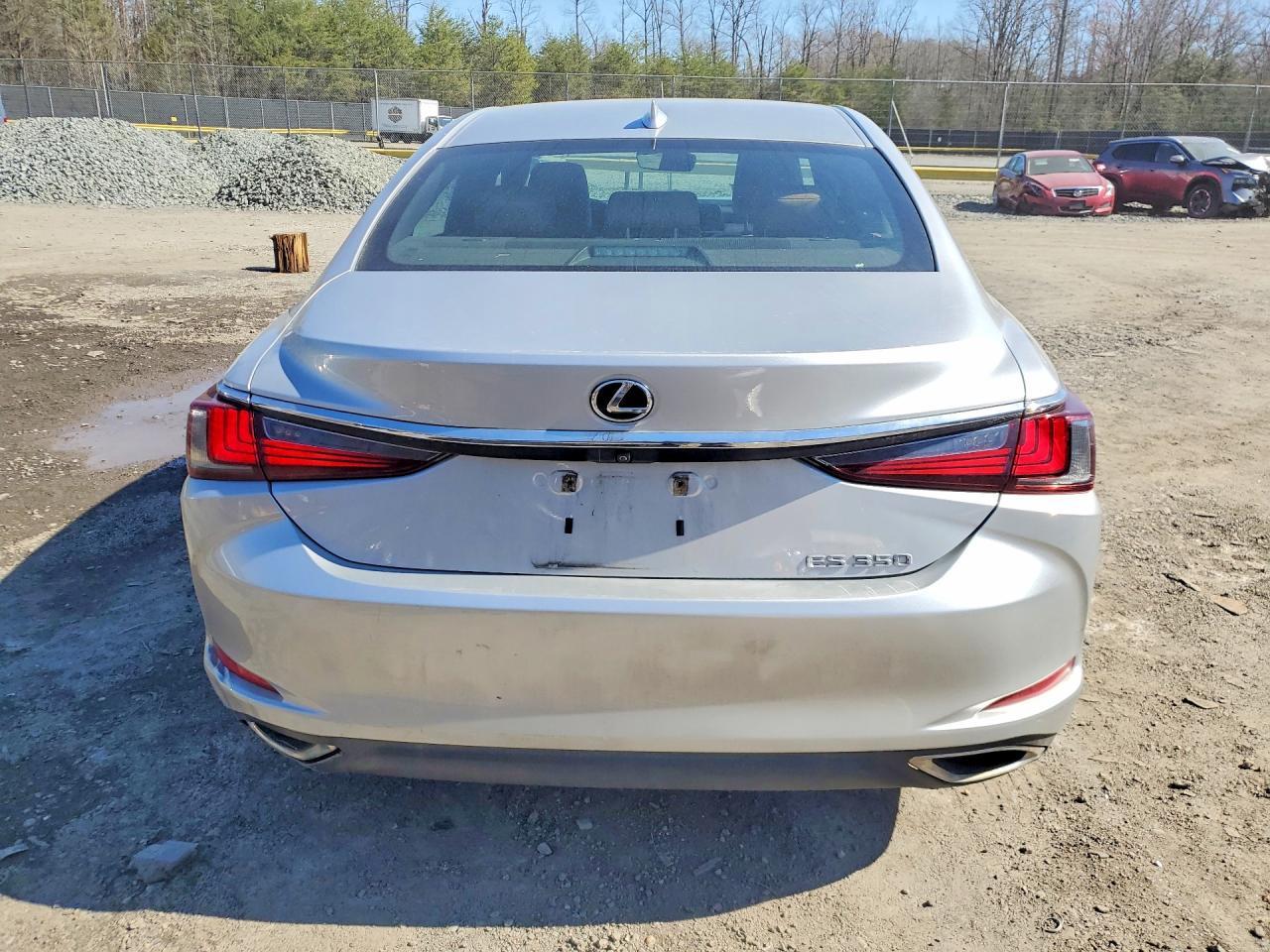 2019 LEXUS ES 350
