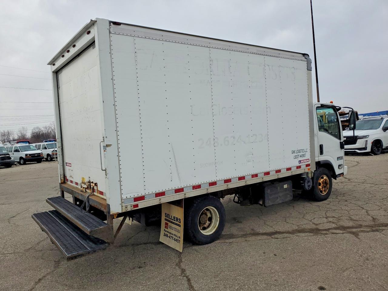 2014 ISUZU NPR