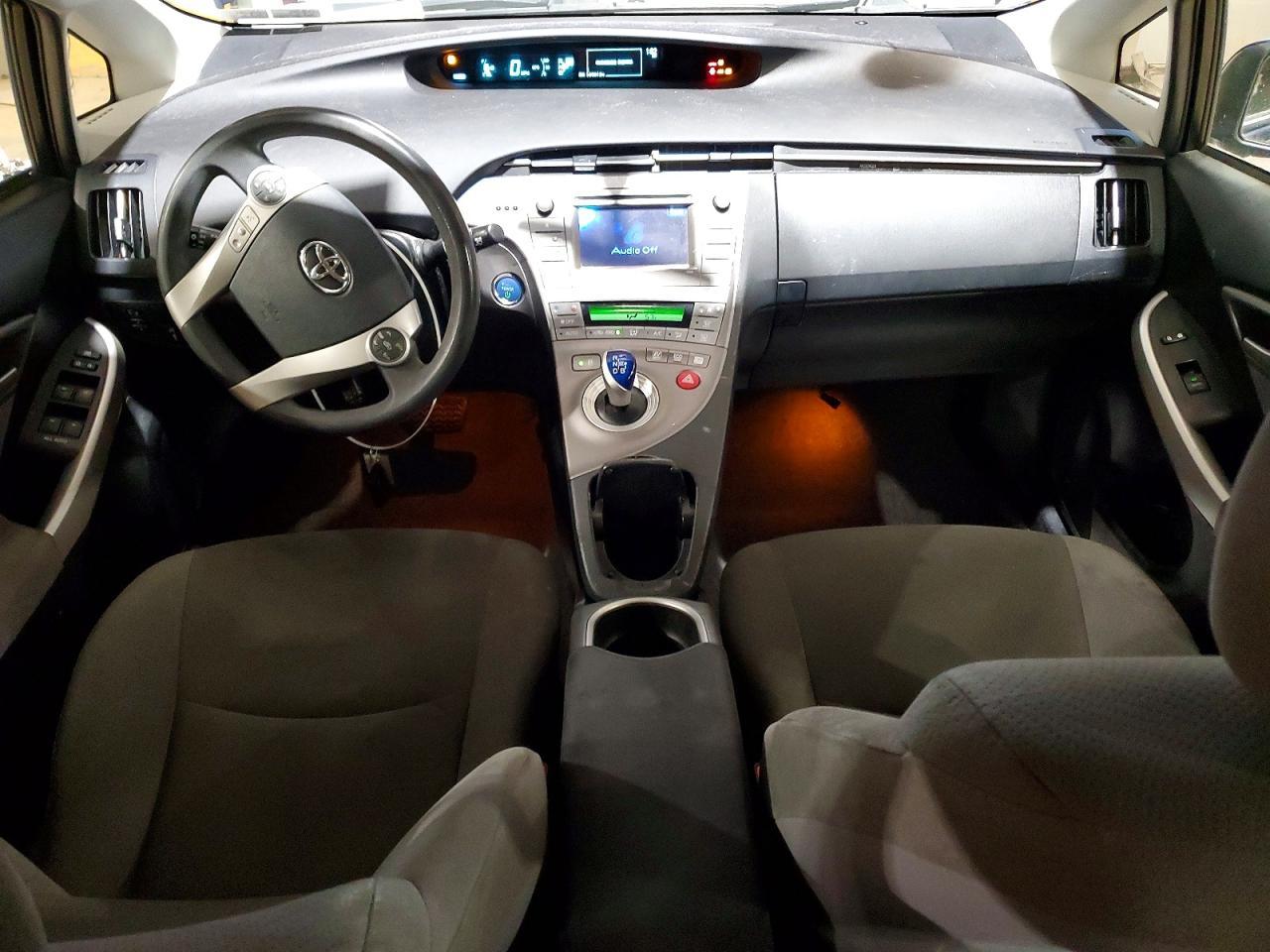 2014 TOYOTA PRIUS