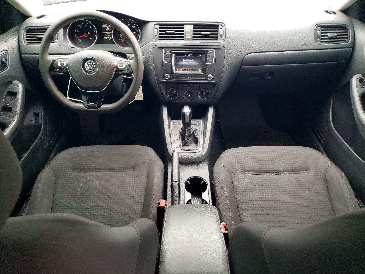 2016 VOLKSWAGEN JETTA