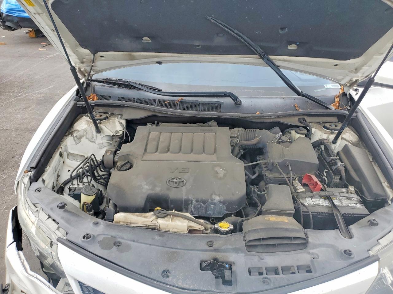 2013 TOYOTA CAMRY